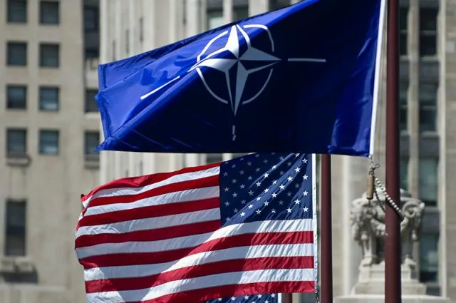 В США сочли ошибкой переброску оружия НАТО к российским границам